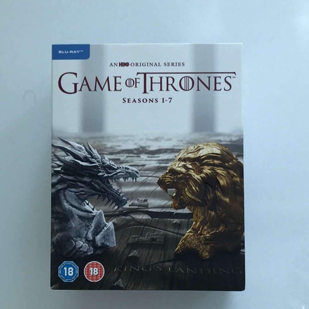 Game of Thrones Blue Ray Gift set Seasons 1-7